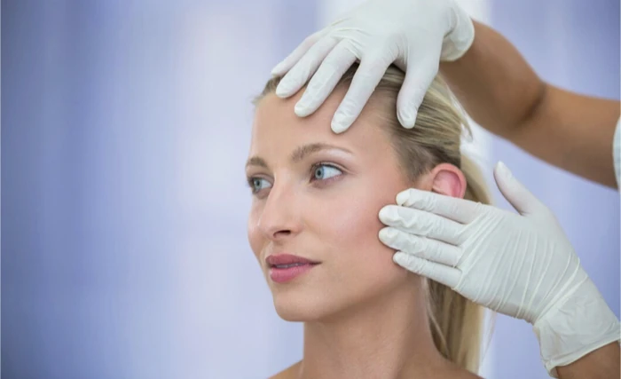 700_427_TRATTAMENTO VISO.001 viso filler botulino labbra giulia tadiotto cicogna dermatologo dermatologa padova conegliano vittorio veneto